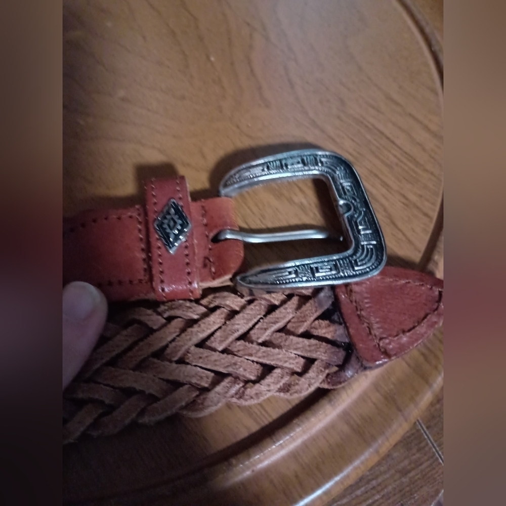 Vintage Southwestern/Western Style Leather Belt with Metal Decor Fits 28 29 - Picture 3 of 6
